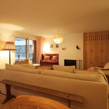 公寓 Sonnenhof Juliet - Design-led Swiss Luxury 萨斯费