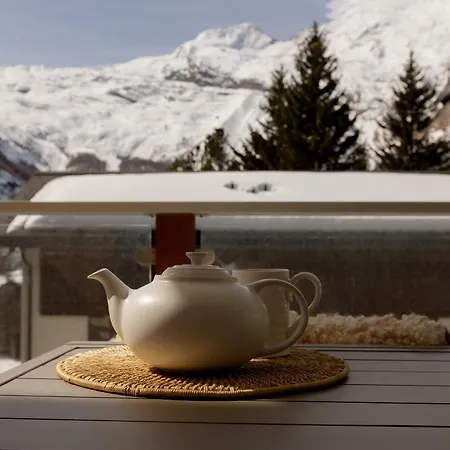 公寓 Sonnenhof Juliet - Design-led Swiss Luxury 萨斯费