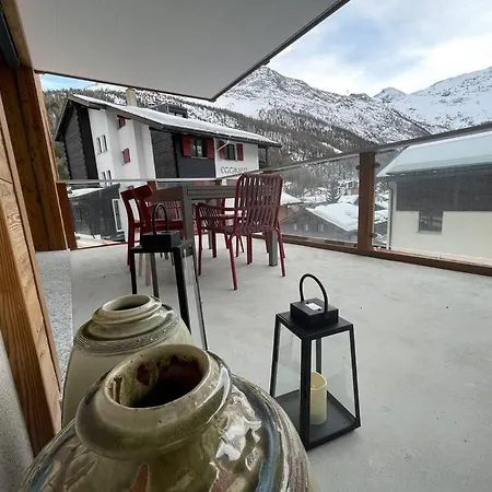 Vakantiehuis Sonnenhof Juliet - Design-led Swiss Luxury