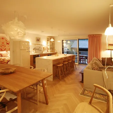 Casa de Férias Sonnenhof Juliet - Design-led Swiss Luxury