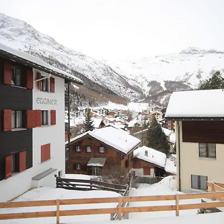Casa de Férias Sonnenhof Juliet - Design-led Swiss Luxury Saas Fee