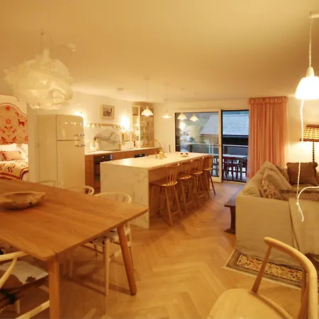 Sonnenhof Juliet - Design-led Swiss Luxury Apartment Saas-Fee