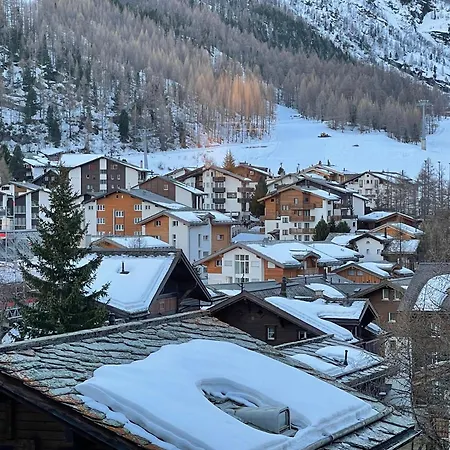 Sonnenhof Juliet - Design-led Swiss Luxury Apartment Saas-Fee